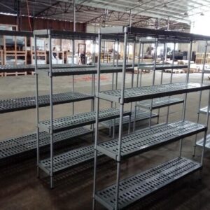 Cold storage room multilayer wire shelving (3)