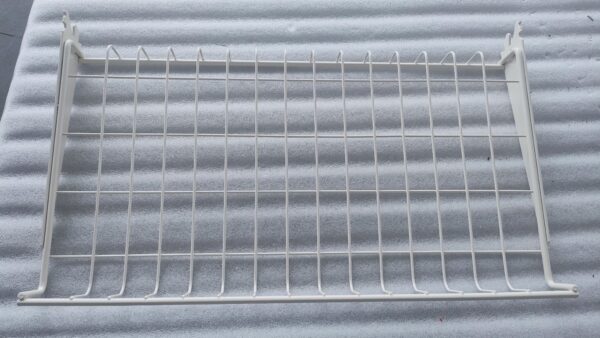Ice maker rear wire shelving (3)