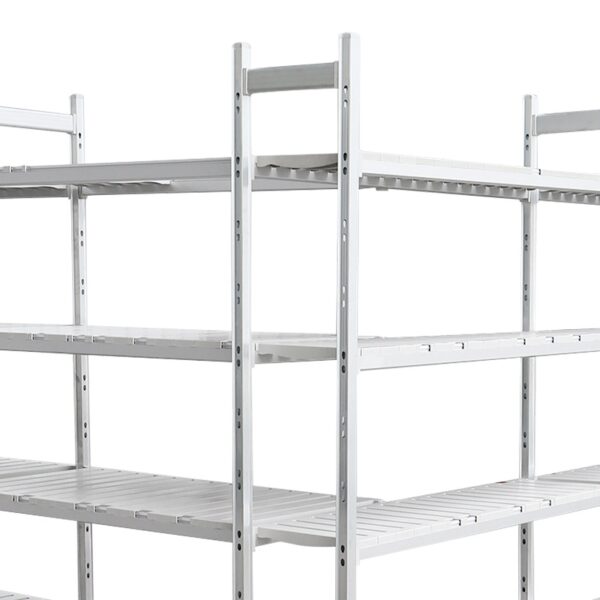 Non-standard wire shelving (4)