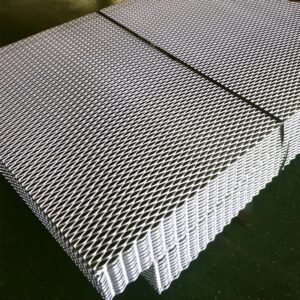 Compressor protection wire mesh