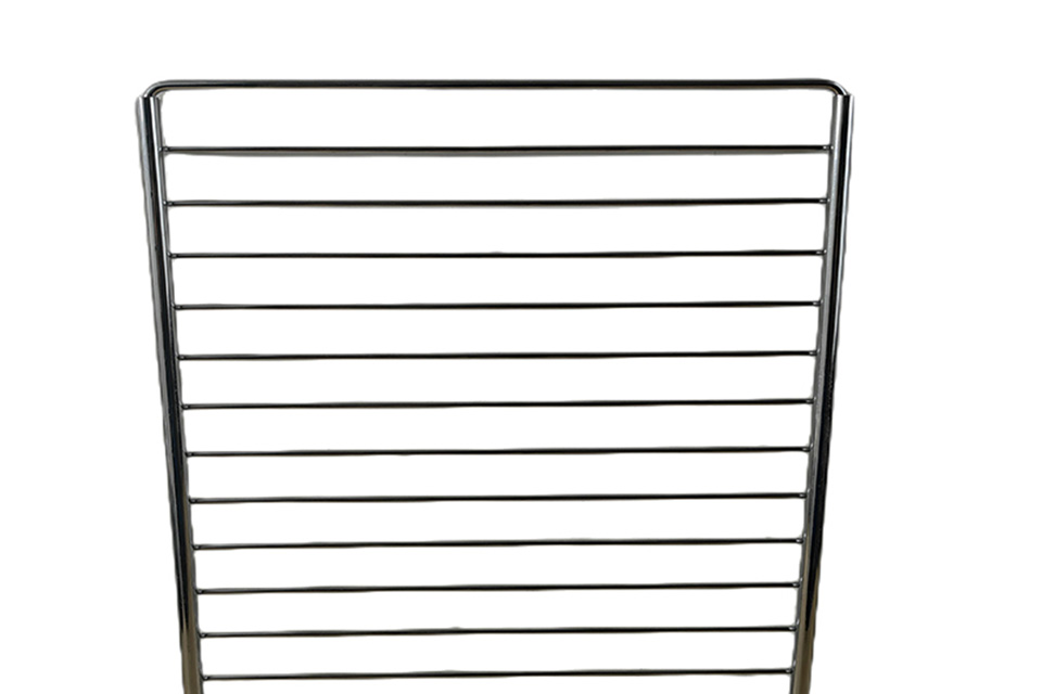 Wire Racks in Low-Temperature Rooms