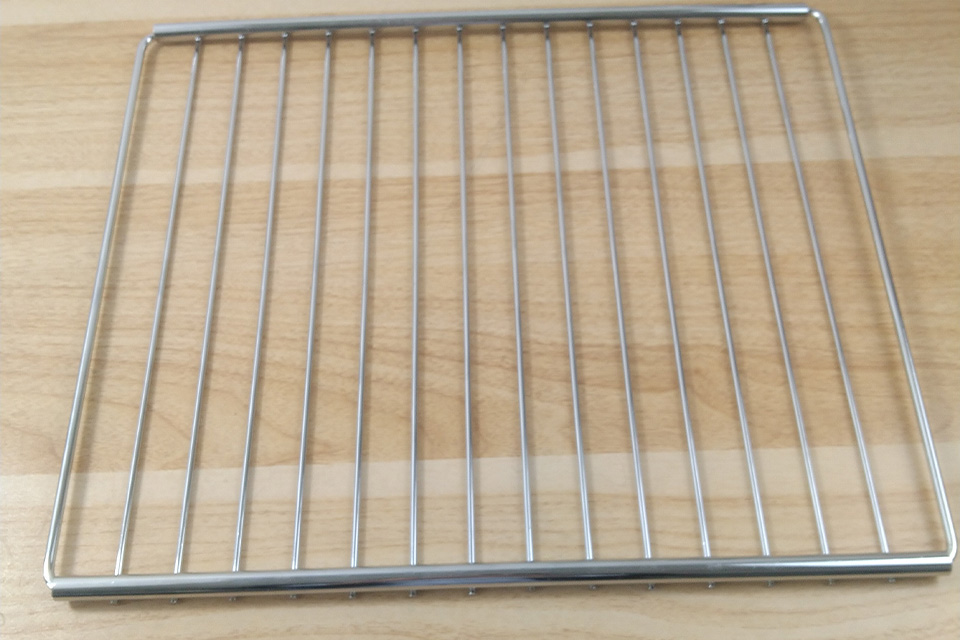 Wire Racks in Low-Temperature Rooms