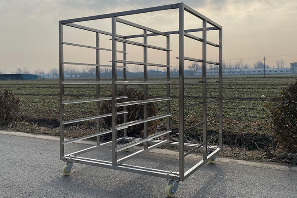 Walk-in Freezer Wire Shelving