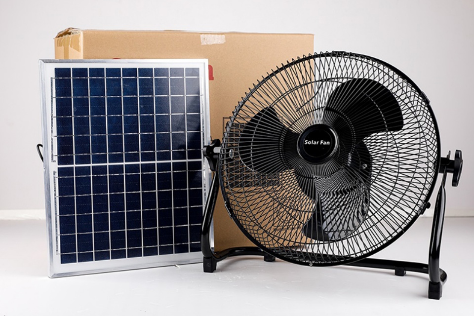 Copertura a rete del ventilatore