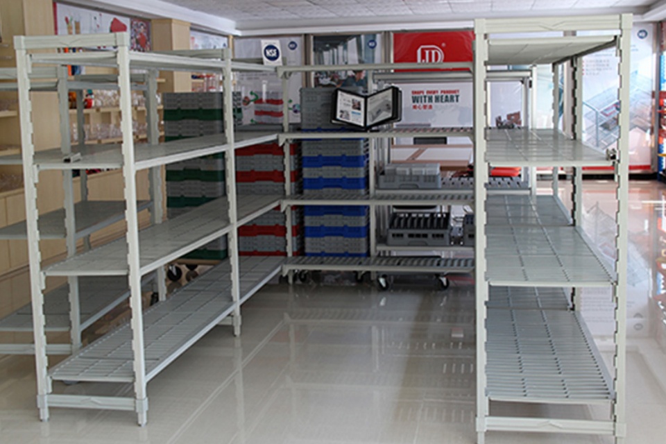 Non-standard Wire Shelving
