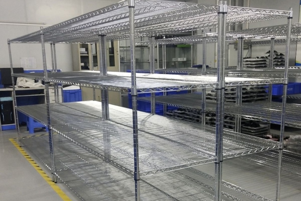 Non-standard Wire Shelving